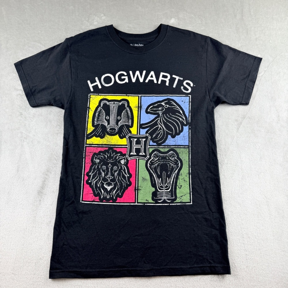 Harry‎ Potter Hogwarts Houses Graphic T-Shirt Black Men's Small AB1010